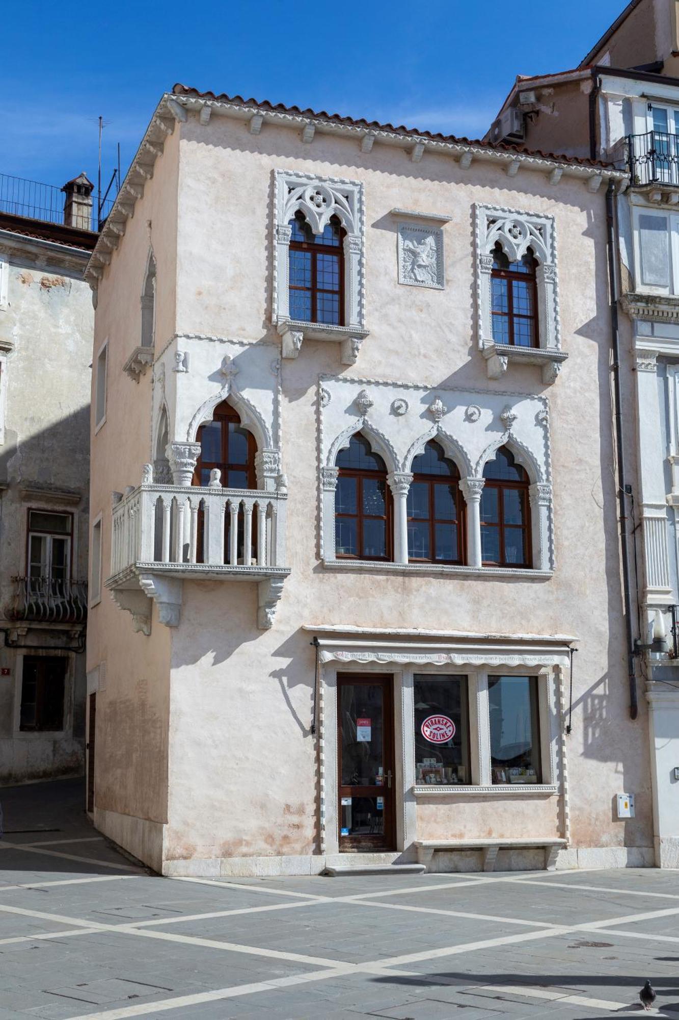 App Antonija Hotel Piran Exterior photo